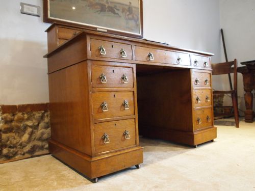 fig 3. Desk fine Arts and Crafts Victorian Oak 3 parts c1890
