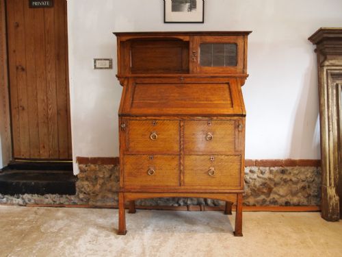 fig 3. Bureau bookcase fine Arts and Crafts Oak c1900