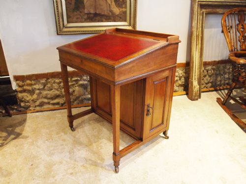 fig 2. Desk V Rare Arts and Crafts Walnut Davenport c1880