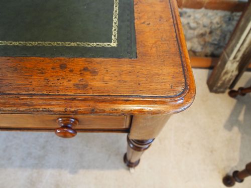 fig 2. Desk writing table Gillows Oak c1880