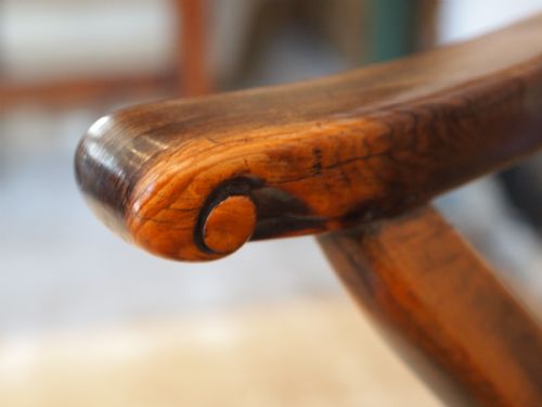 fig 2. Chair Yew Elm Windsor armchair George III c1820