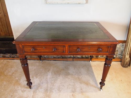 DESK FINE VICTORIAN MAHOGANY SMALL SIZE C1860 - ADDITIONAL PHOTO 10