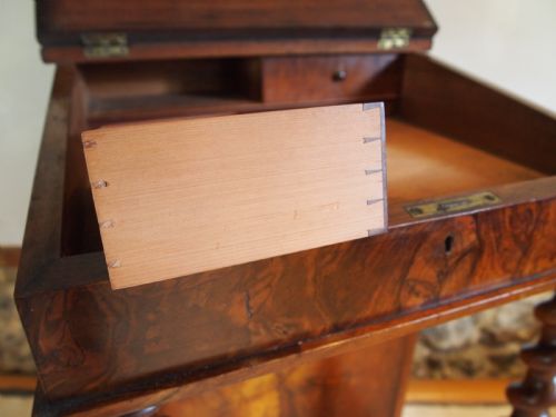 DAVENPORT DESK VICTORIAN BURR WALNUT C1840 - ADDITIONAL PHOTO 5