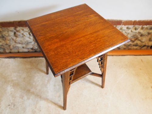 TABLE SUPERB ARTS AND CRAFTS OAK HALL LAMP SIDE C1900 - ADDITIONAL PHOTO 1