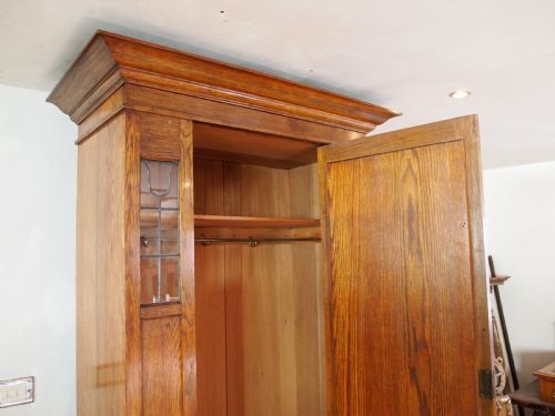 WARDROBE ARTS AND CRAFTS OAK LIBERTY STYLE C1900 - ADDITIONAL PHOTO 3