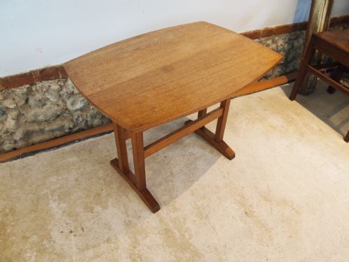 TABLE OAK COFFEE SIDE LAMP MANNER OF HEALS C1930 - ADDITIONAL PHOTO 1