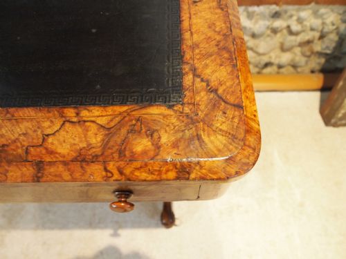 WRITING TABLE FINE BURR WALNUT EARLY VICTORIAN C1840 - ADDITIONAL PHOTO 8