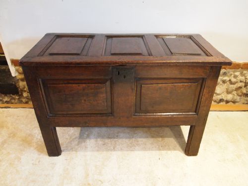COFFER WELSH OAK CHEST TRUNK BLANKET BOX QUEEN ANNE C1700 - ADDITIONAL PHOTO 2