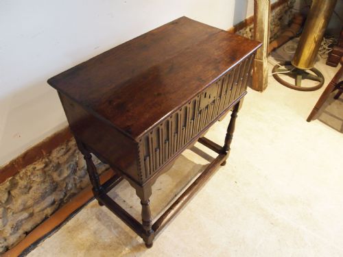 bible box charles ii oak c1680 - CATEGORY: ANTIQUE CHESTS - DATED 17TH CENTURY