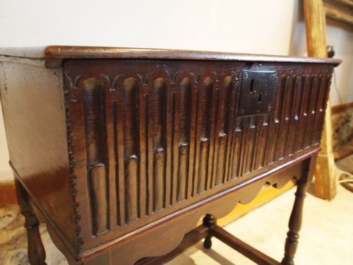 BIBLE BOX CHARLES II OAK C1680 - ADDITIONAL PHOTO 3