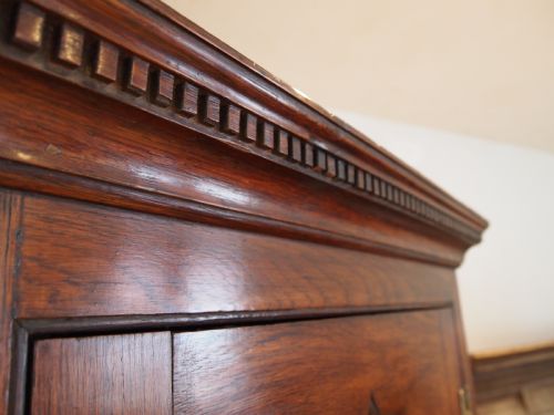 CORNER CUPBOARD CABINET WELSH OAK GEORGE III C1790 - ADDITIONAL PHOTO 1