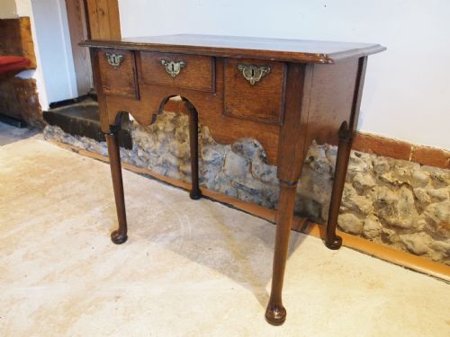 table lowboy superb george iii oak side lamp hall c1770 - CATEGORY: ANTIQUE FURNITURE - DATED 18TH CENTURY