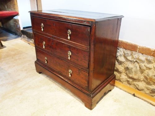 CHEST OF DRAWERS ELM SMALL QUEEN ANNE C1700 - ADDITIONAL PHOTO 10