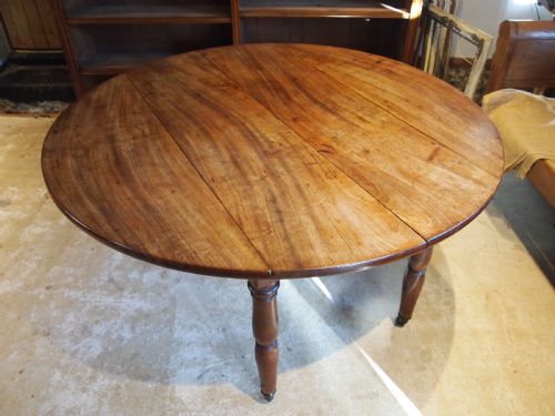 table dining kitchen french walnut seats 6 victorian c1880 - CATEGORY: ANTIQUE TABLES - DATED 1880