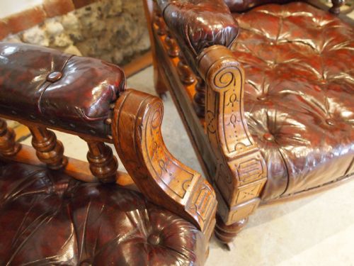 CHAIRS FINE PAIR OF VICTORIAN OAK CHESTNUT LEATHER LIBRARY EASY CHAIRS C1880 - ADDITIONAL PHOTO 3