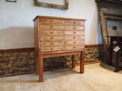 chest of drawers collectors chest or bedside victorian c1880 - CATEGORY: ANTIQUE CHEST OF DRAWERS - DATED 1880