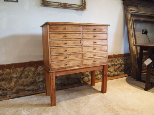 CHEST OF DRAWERS COLLECTORS CHEST OR BEDSIDE VICTORIAN C1880 - ADDITIONAL PHOTO 4