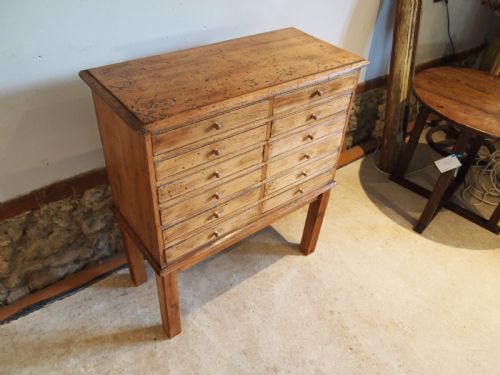 CHEST OF DRAWERS COLLECTORS CHEST OR BEDSIDE VICTORIAN C1880 - ADDITIONAL PHOTO 6
