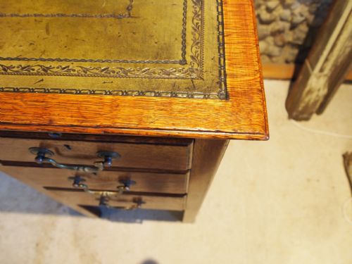 DESK FINE QUALITY EDWARDIAN OAK LARGE KNEEHOLE C1910 - ADDITIONAL PHOTO 6