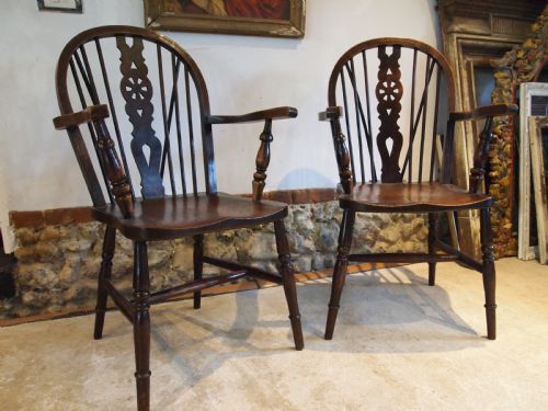 CHAIRS FINE PAIR OF VICTORIAN WINDSOR WHEELBACK CARVERS C1890 - ADDITIONAL PHOTO 5