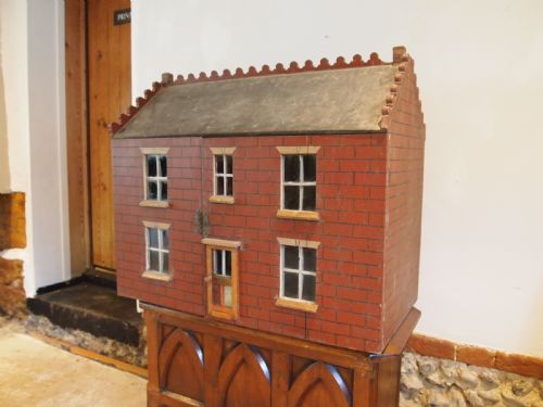 dolls house victorian folk art c1890 - CATEGORY: ANTIQUE MISCELLANEOUS - DATED 1890