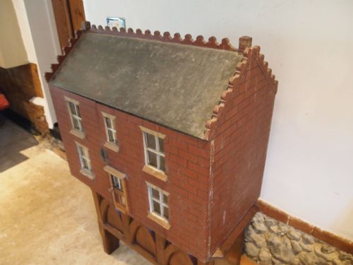 DOLLS HOUSE VICTORIAN FOLK ART C1890 - ADDITIONAL PHOTO 6