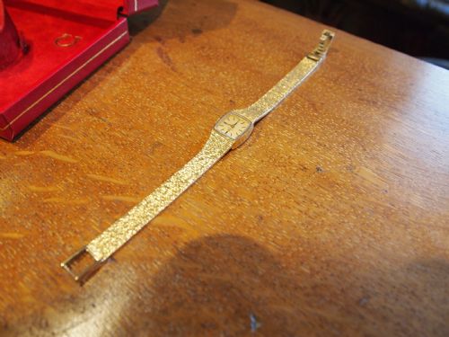 WATCH LADIES OMEGA SOLID 9CT GOLD C1960 - ADDITIONAL PHOTO 9
