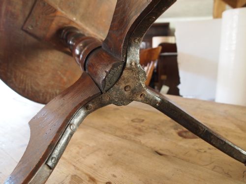 TABLE VERY RARE GEORGE II ELM WINE SIDE LAMP C1740 - ADDITIONAL PHOTO 2