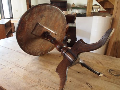TABLE VERY RARE GEORGE II ELM WINE SIDE LAMP C1740 - ADDITIONAL PHOTO 6