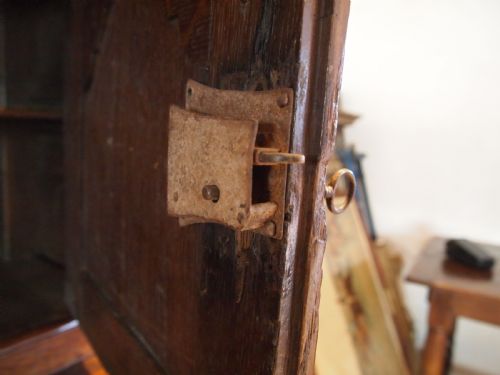 CUPBOARD STUNNING WELSH OAK CWPWRDD DEUDDARN C1740 - ADDITIONAL PHOTO 9