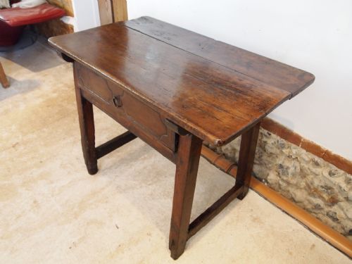 TABLE STUNNING RARE SPANISH WALNUT 18TH CENTURY SIDE HALL LAMP C1750 - ADDITIONAL PHOTO 4