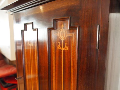 CABINET ARTS AND CRAFTS WALNUT ART NOUVEAU SHAPLAND AND PETTER C1900 - ADDITIONAL PHOTO 2