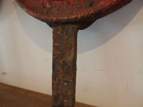 SIGNS PAIR HEAVY VICTORIAN CAST IRON KEEP OFF THE GRASS C1880 - ADDITIONAL PHOTO 2