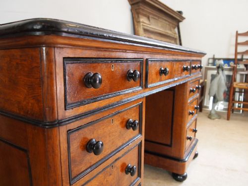 DESK RARE POLLARD AND BURR OAK VICTORIAN STUNNING C1850 - ADDITIONAL PHOTO 3
