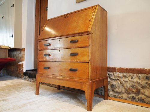 BUREAU LIMED OAK ART DECO MANNER OF HEALS C1920 - ADDITIONAL PHOTO 8