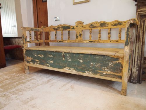 BENCH SETTLE RUSTIC PINE BOX SETTLE BOHEMIAN C1830 - ADDITIONAL PHOTO 5