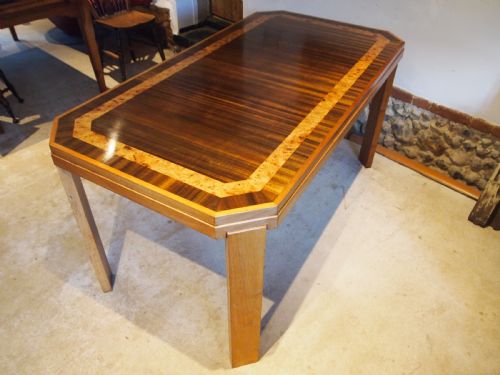 table stunning art deco walnut dining table c1925 - CATEGORY: ANTIQUE TABLES - DATED 1920
