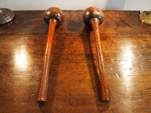 TRIBAL NEAR PAIR FIJIAN WAR CLUBS I ULA DRISIA C1880 - ADDITIONAL PHOTO 1