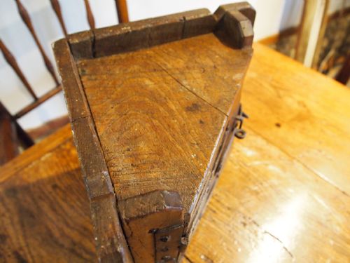CABINET VERY RARE NAIVE PRIMITIVE ELM CUPBOARD C1700 - ADDITIONAL PHOTO 8