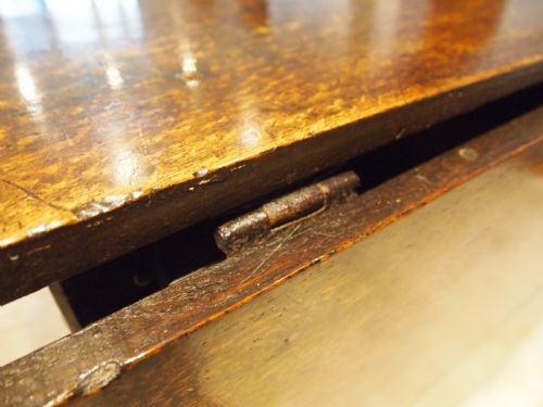 TABLE DINING OUTSTANDING CHARLES II OAK GATELEG SEATS 8 C1680 - ADDITIONAL PHOTO 9