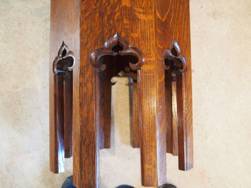 TABLE ARTS AND CRAFTS OAK GOTHIC LOW WINE TABLE C1890 - ADDITIONAL PHOTO 4