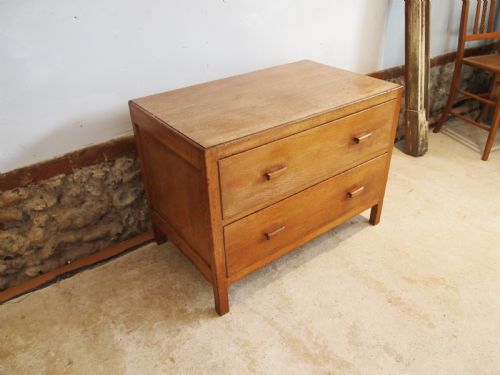 CHEST OF DRAWERS HEALS LOW CHEST LIMED OAK C1920 - ADDITIONAL PHOTO 6