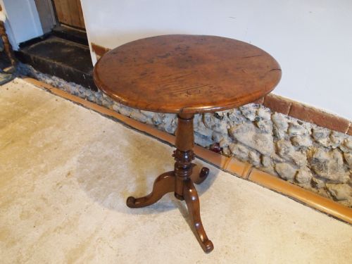 Table Rare Burr Elm Tilt Top Wine Hall Lamp C1850