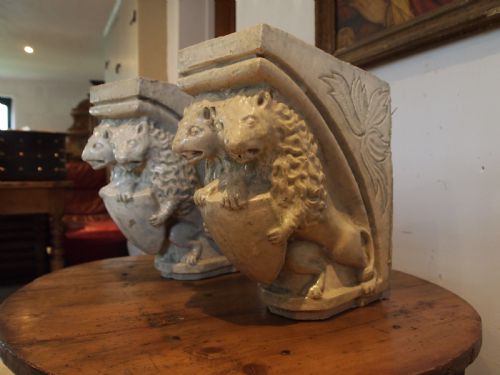 RARE PAIR OF VICTORIAN STONEWARE ARCHITECTURAL CORBELS C1880 - ADDITIONAL PHOTO 5