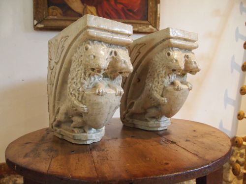 RARE PAIR OF VICTORIAN STONEWARE ARCHITECTURAL CORBELS C1880 - ADDITIONAL PHOTO 6