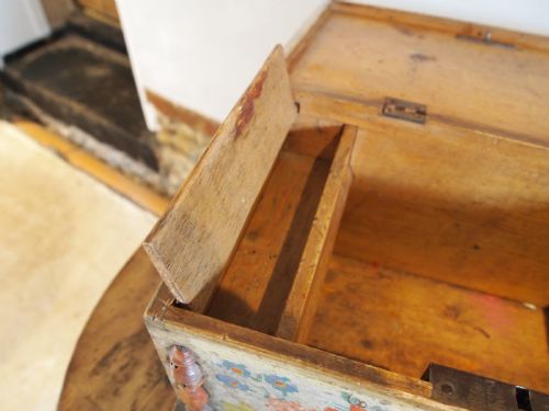 CHEST VERY RARE MINIATURE SWEDISH MARRIAGE CHEST C1850 - ADDITIONAL PHOTO 2