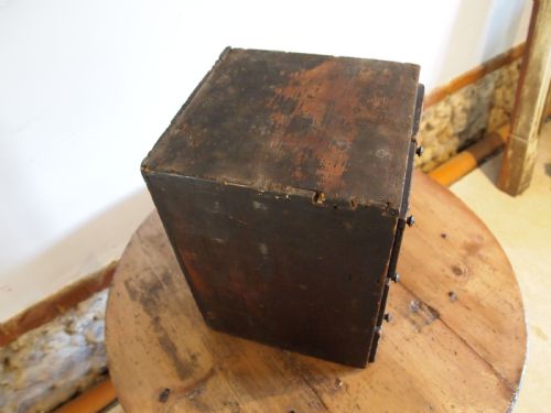 CHEST OF DRAWERS GOOD PRIMITIVE FOLK ART MINIATURE CHEST C1800 - ADDITIONAL PHOTO 2