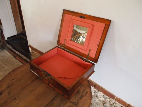 BOX RARE 17TH CENTURY LACE BOX OLIVE OYSTER VENEERED C1690 - ADDITIONAL PHOTO 8