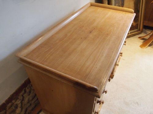 DESK RARE VICTORIAN PINE KNEEHOLE DESK C1870 - ADDITIONAL PHOTO 2