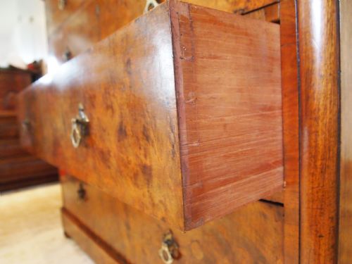 CHEST OF DRAWERS FINE BURR WALNUT VICTORIAN C1870 - ADDITIONAL PHOTO 8
